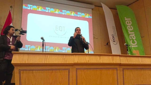 Alex library job fair by i career